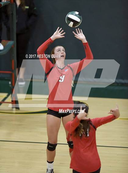 Thumbnail 2 in Palos Verdes vs Esperanza (Dave Mohs Tournament) photogallery.