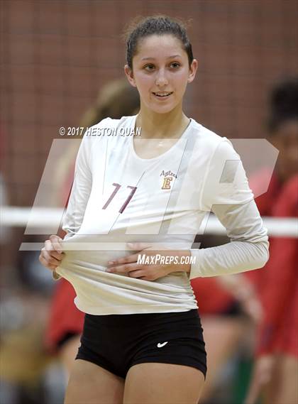 Thumbnail 3 in Palos Verdes vs Esperanza (Dave Mohs Tournament) photogallery.