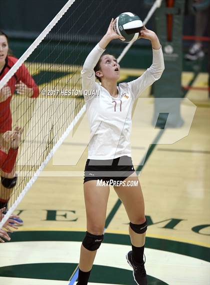 Thumbnail 2 in Palos Verdes vs Esperanza (Dave Mohs Tournament) photogallery.