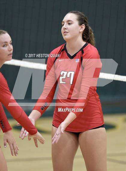 Thumbnail 3 in Palos Verdes vs Esperanza (Dave Mohs Tournament) photogallery.