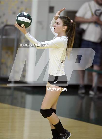 Thumbnail 1 in Palos Verdes vs Esperanza (Dave Mohs Tournament) photogallery.