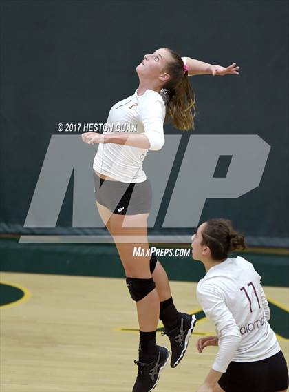 Thumbnail 3 in Palos Verdes vs Esperanza (Dave Mohs Tournament) photogallery.
