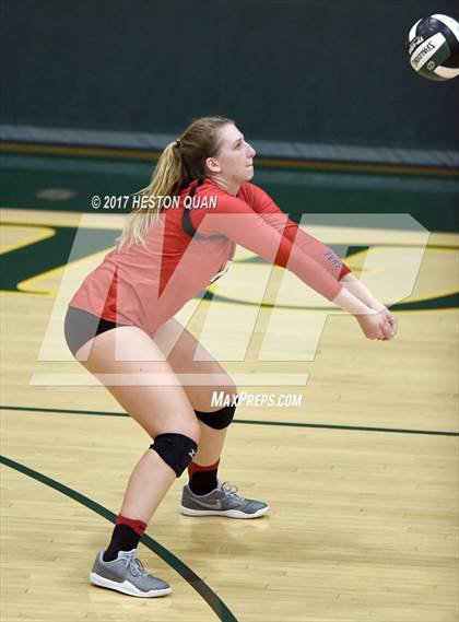 Thumbnail 3 in Palos Verdes vs Esperanza (Dave Mohs Tournament) photogallery.