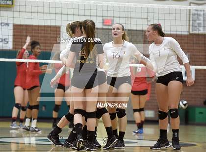 Thumbnail 2 in Palos Verdes vs Esperanza (Dave Mohs Tournament) photogallery.