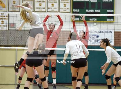 Thumbnail 2 in Palos Verdes vs Esperanza (Dave Mohs Tournament) photogallery.