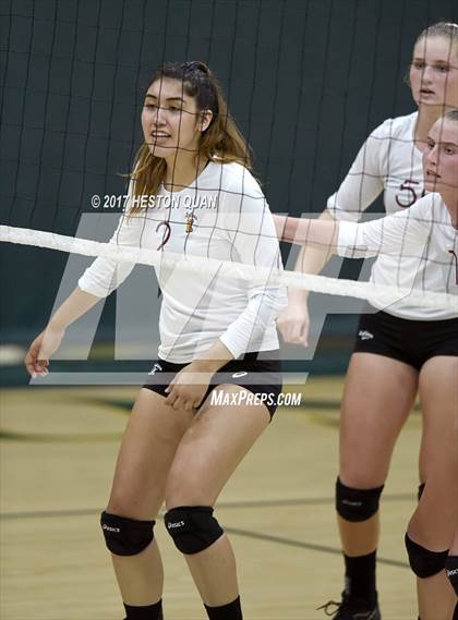 Thumbnail 2 in Palos Verdes vs Esperanza (Dave Mohs Tournament) photogallery.