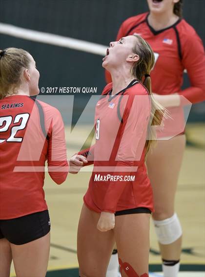 Thumbnail 3 in Palos Verdes vs Esperanza (Dave Mohs Tournament) photogallery.
