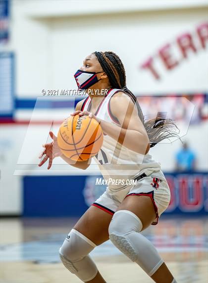 Thumbnail 1 in Northwood vs Terry Sanford (NCHSAA 3A - Second Round) photogallery.