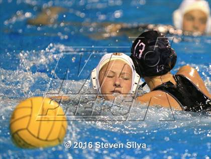 Thumbnail 3 in Bishop's vs. La Jolla (CIF SDS Open Division Final) photogallery.