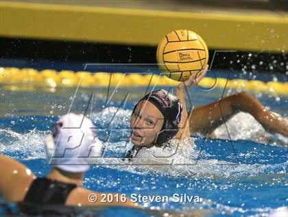 Thumbnail 3 in Bishop's vs. La Jolla (CIF SDS Open Division Final) photogallery.