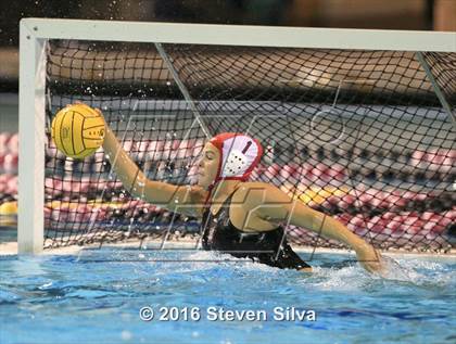 Thumbnail 2 in Bishop's vs. La Jolla (CIF SDS Open Division Final) photogallery.