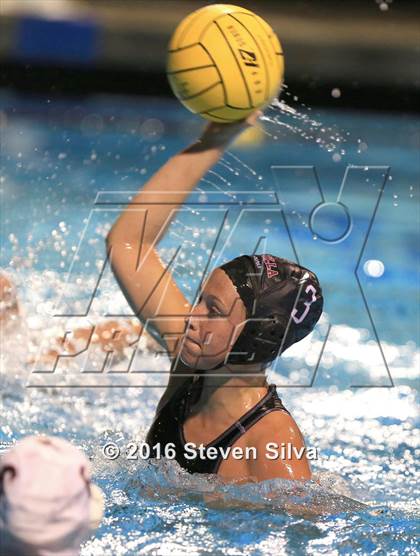 Thumbnail 3 in Bishop's vs. La Jolla (CIF SDS Open Division Final) photogallery.