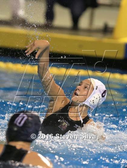 Thumbnail 3 in Bishop's vs. La Jolla (CIF SDS Open Division Final) photogallery.