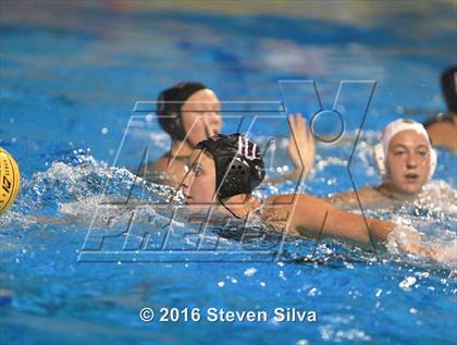 Thumbnail 2 in Bishop's vs. La Jolla (CIF SDS Open Division Final) photogallery.