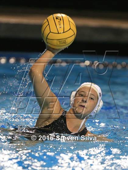 Thumbnail 3 in Bishop's vs. La Jolla (CIF SDS Open Division Final) photogallery.
