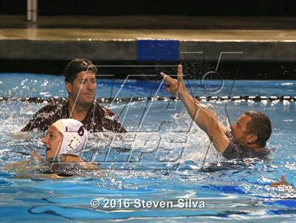 Thumbnail 2 in Bishop's vs. La Jolla (CIF SDS Open Division Final) photogallery.