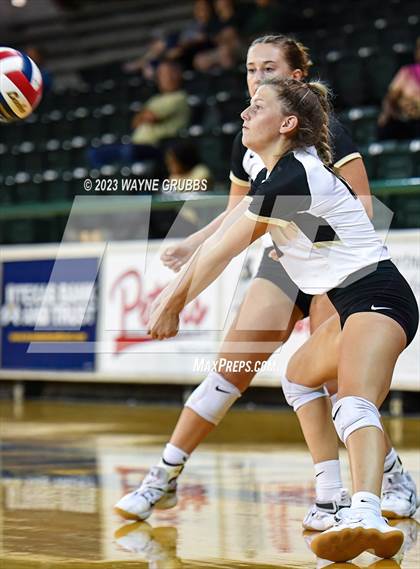 Thumbnail 2 in Pleasant Grove @ Longview photogallery.