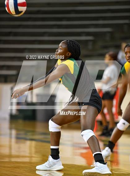 Thumbnail 3 in Pleasant Grove @ Longview photogallery.