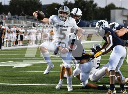Thumbnail 1 in Vandegrift @ Stony Point photogallery.
