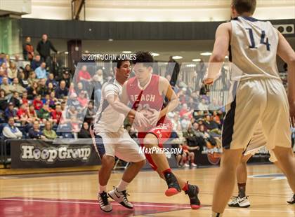Thumbnail 2 in Manasquan vs. Point Pleasant Beach (Hoop Group Boardwalk Classic) photogallery.
