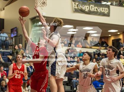 Thumbnail 1 in Manasquan vs. Point Pleasant Beach (Hoop Group Boardwalk Classic) photogallery.