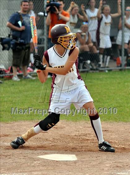 Thumbnail 2 in Pearl River vs Pittsford/Mendon (NYSPHSAA Class A Final) photogallery.