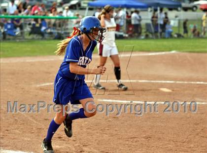 Thumbnail 1 in Pearl River vs Pittsford/Mendon (NYSPHSAA Class A Final) photogallery.