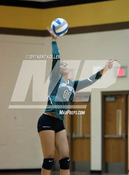 Thumbnail 2 in West Bloomfield @ Adams photogallery.