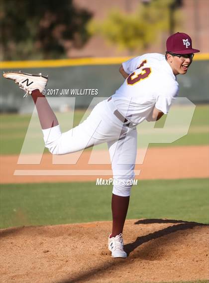 Thumbnail 1 in Highland @ Mountain Pointe photogallery.