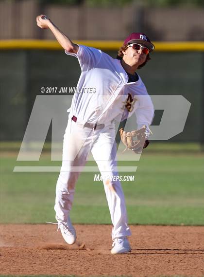 Thumbnail 1 in Highland @ Mountain Pointe photogallery.