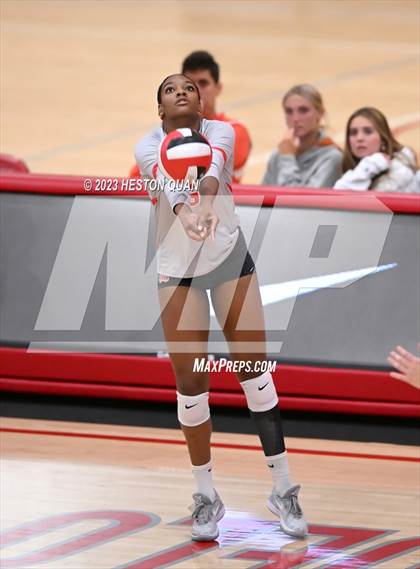 Thumbnail 3 in Cathedral Catholic @ Mater Dei (CIF State Open SoCal Regional Final) photogallery.