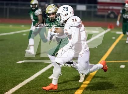 Thumbnail 3 in Timberline vs. Eastside Catholic (WIAA 3A 1st Round) photogallery.