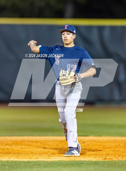 Thumbnail 2 in Terry Sanford @ Pinecrest photogallery.