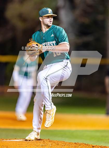 Thumbnail 2 in Terry Sanford @ Pinecrest photogallery.