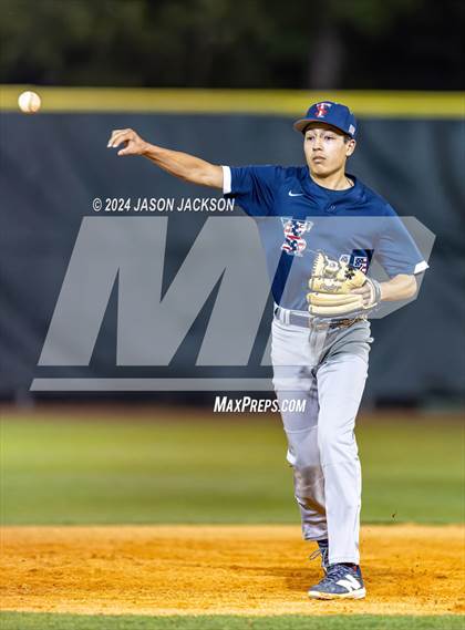 Thumbnail 3 in Terry Sanford @ Pinecrest photogallery.