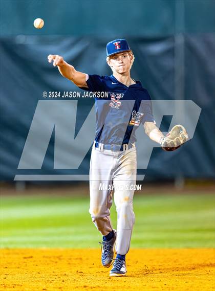 Thumbnail 1 in Terry Sanford @ Pinecrest photogallery.