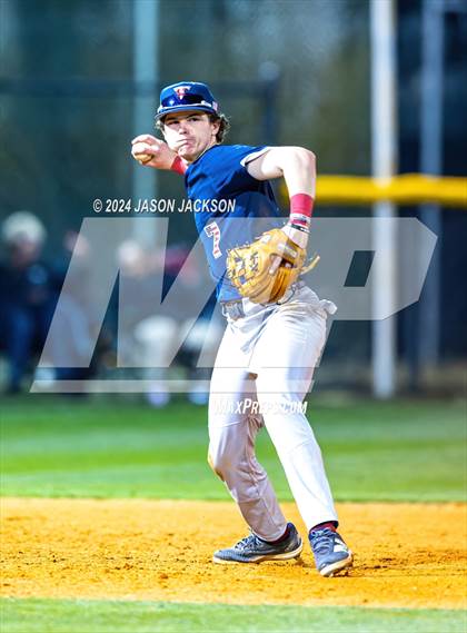 Thumbnail 3 in Terry Sanford @ Pinecrest photogallery.