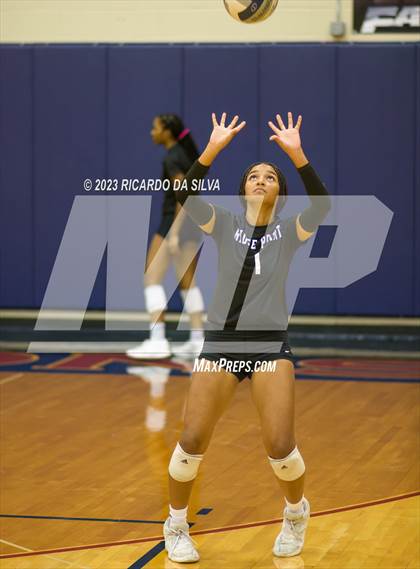 Thumbnail 1 in Ridge Point vs. Dawson photogallery.
