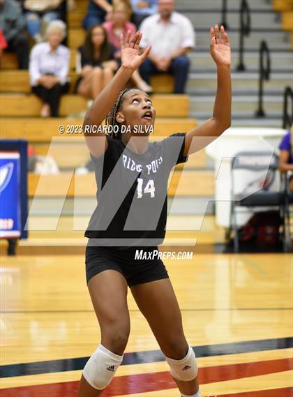 Thumbnail 1 in Ridge Point vs. Dawson photogallery.