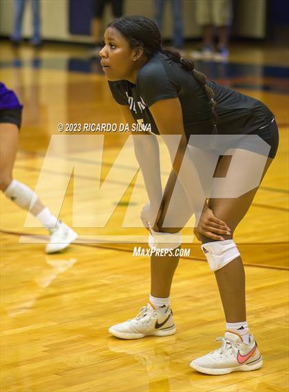 Thumbnail 1 in Ridge Point vs. Dawson photogallery.