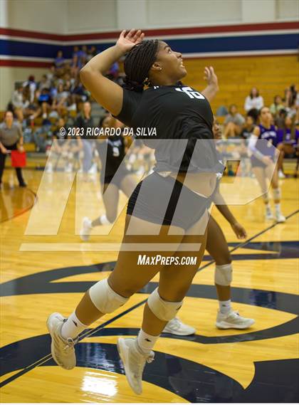 Thumbnail 1 in Ridge Point vs. Dawson photogallery.