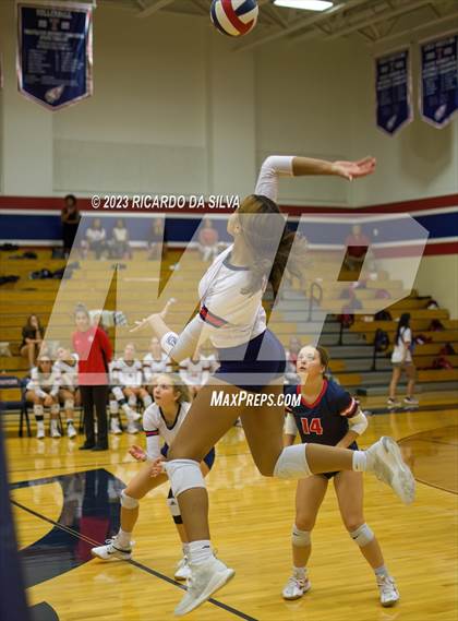 Thumbnail 1 in Ridge Point vs. Dawson photogallery.