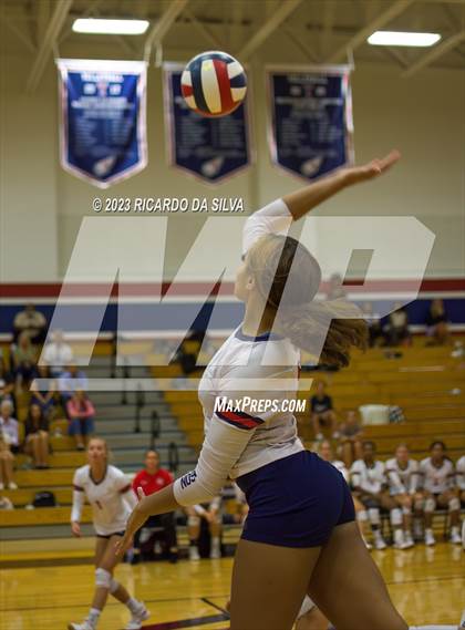Thumbnail 3 in Ridge Point vs. Dawson photogallery.