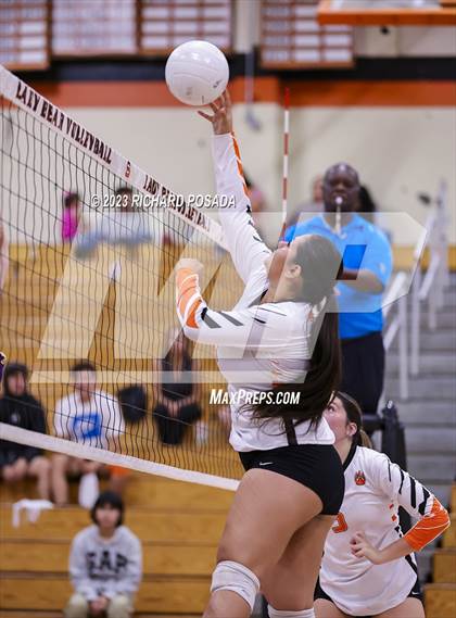 Thumbnail 3 in Fresno @ Selma photogallery.