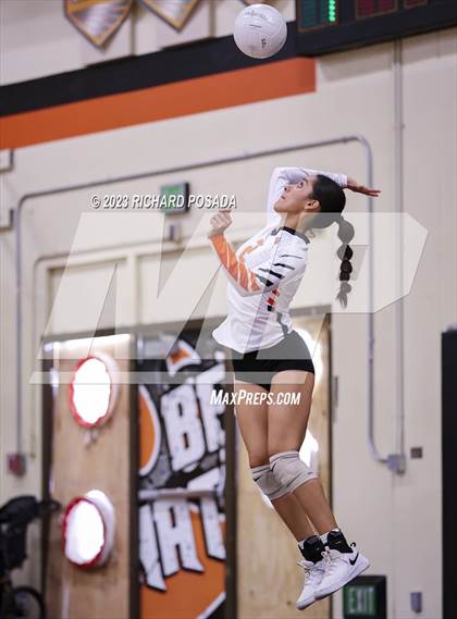 Thumbnail 3 in Fresno @ Selma photogallery.