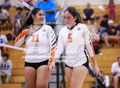 Thumbnail 3 in Fresno @ Selma photogallery.