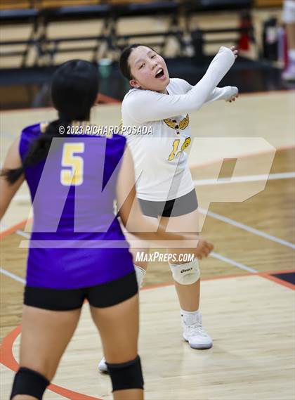 Thumbnail 2 in Fresno @ Selma photogallery.