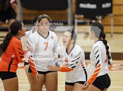 Thumbnail 3 in Fresno @ Selma photogallery.