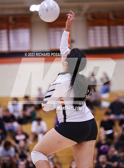 Thumbnail 3 in Fresno @ Selma photogallery.