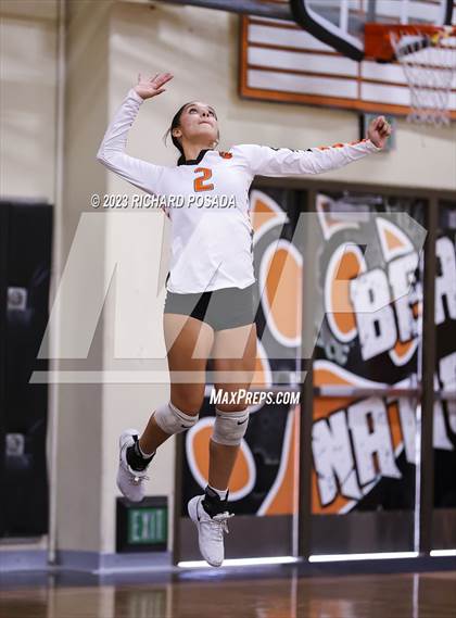 Thumbnail 2 in Fresno @ Selma photogallery.